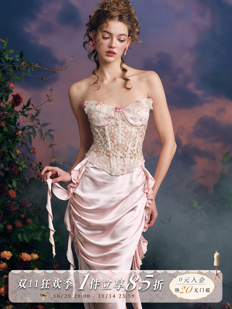 Оригинальный дизайн LaceMade,  – обзор и цена Midi Skirt Floral